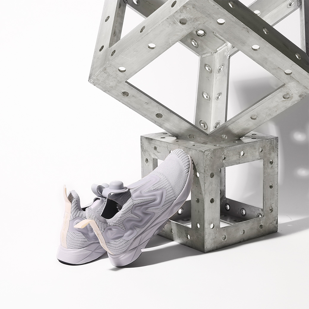 REEBOK スニーカー