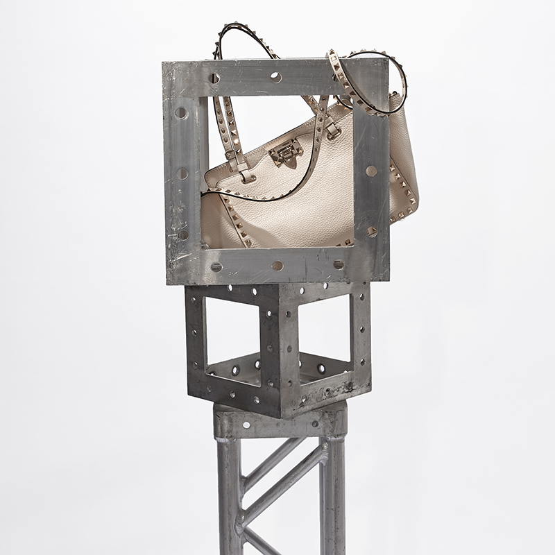VALENTINO GARAVANI バッグ