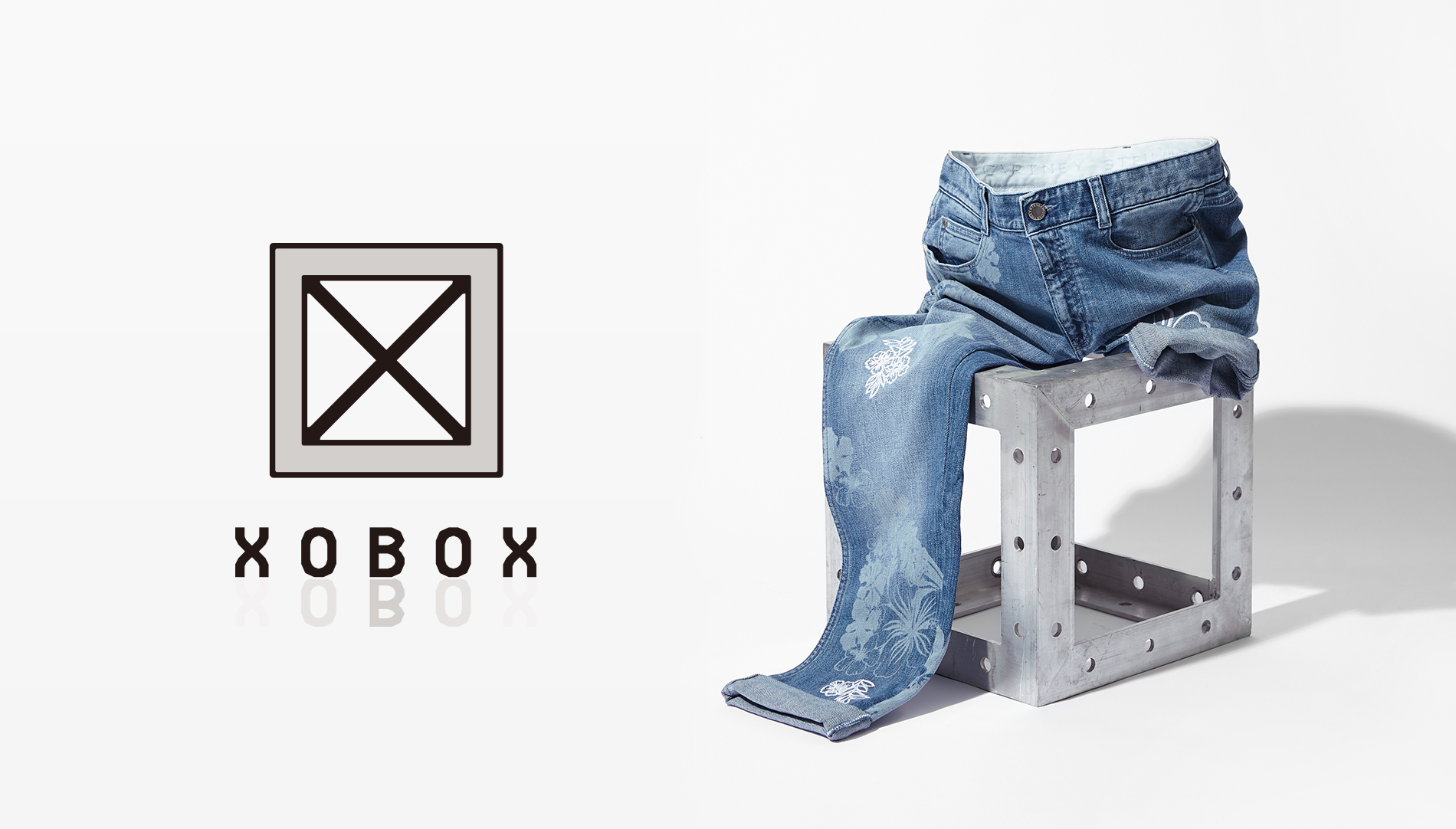 WOMEN'S XO BOX