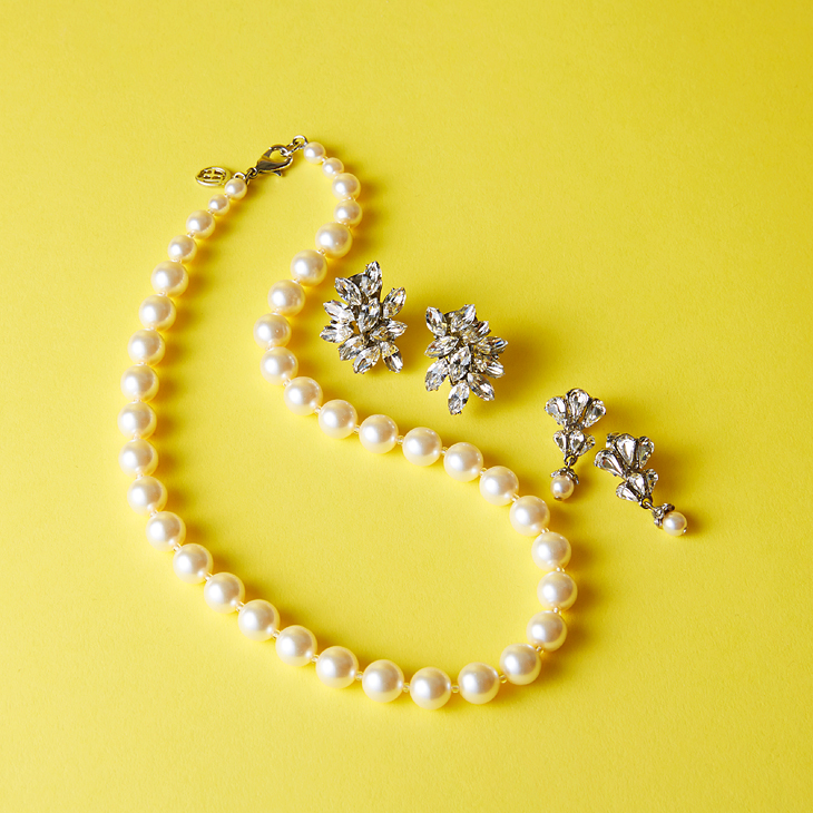2019 MAR 14TH IS WHITE DAY. LOVE, BARNEYS!