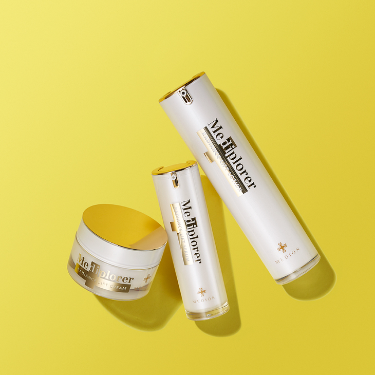 2019 MAR 14TH IS WHITE DAY. LOVE, BARNEYS!