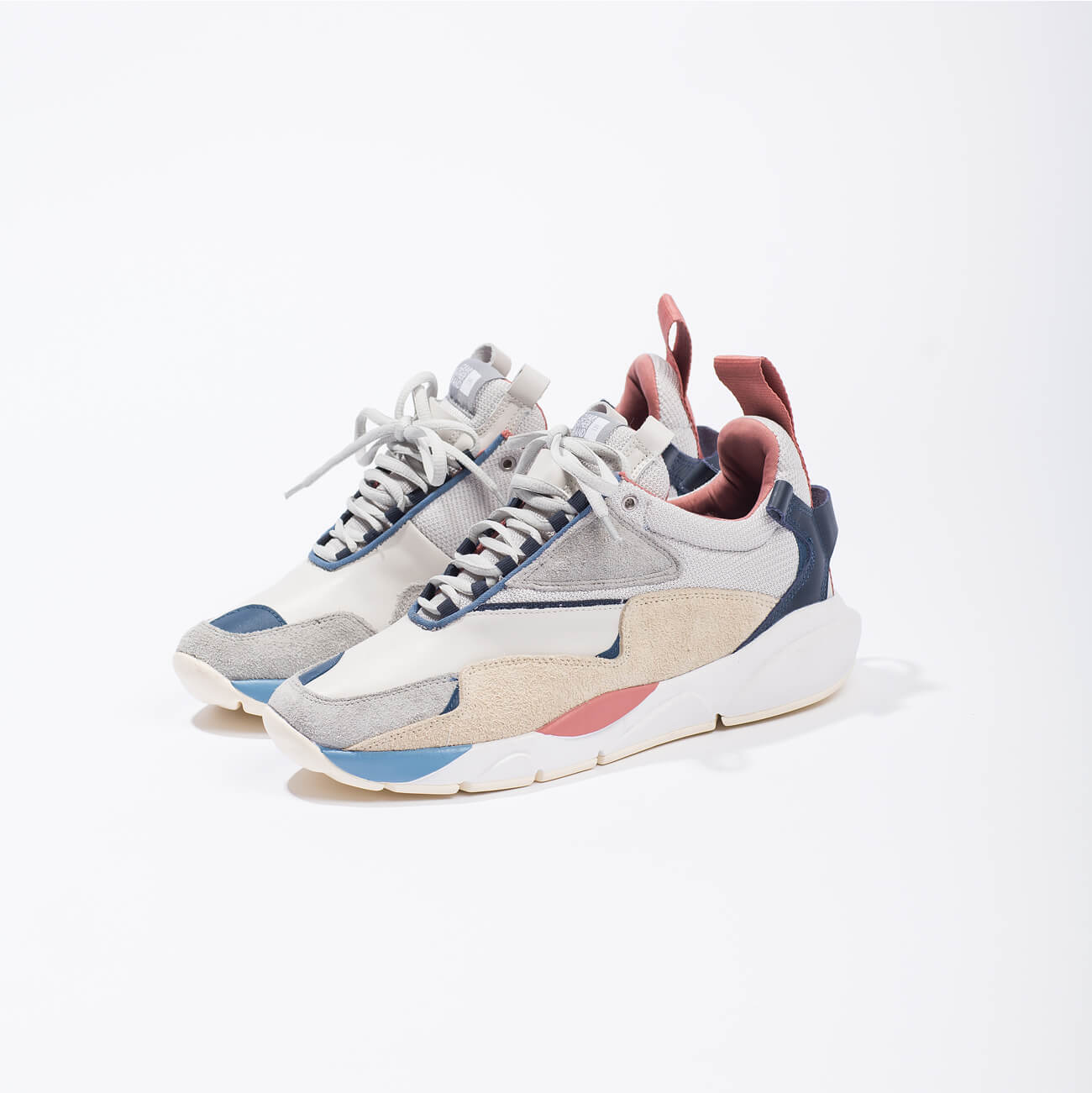 WOMEN'S SPRING 2019 THE NEWEST